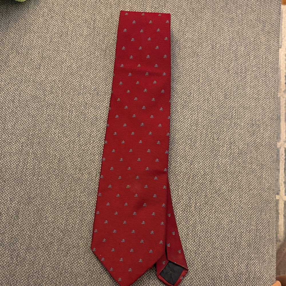 Brooks Brothers Red and Blue Patterned Tie